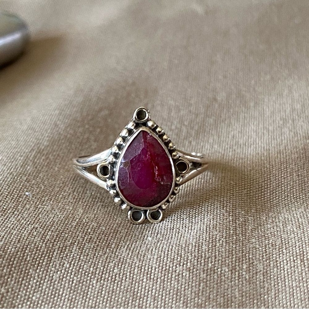 Silver And Ruby Teardrop Ring - image 3